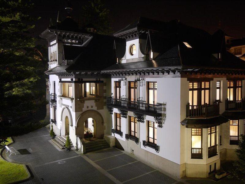 Palacio Arias Navia Extérieur photo