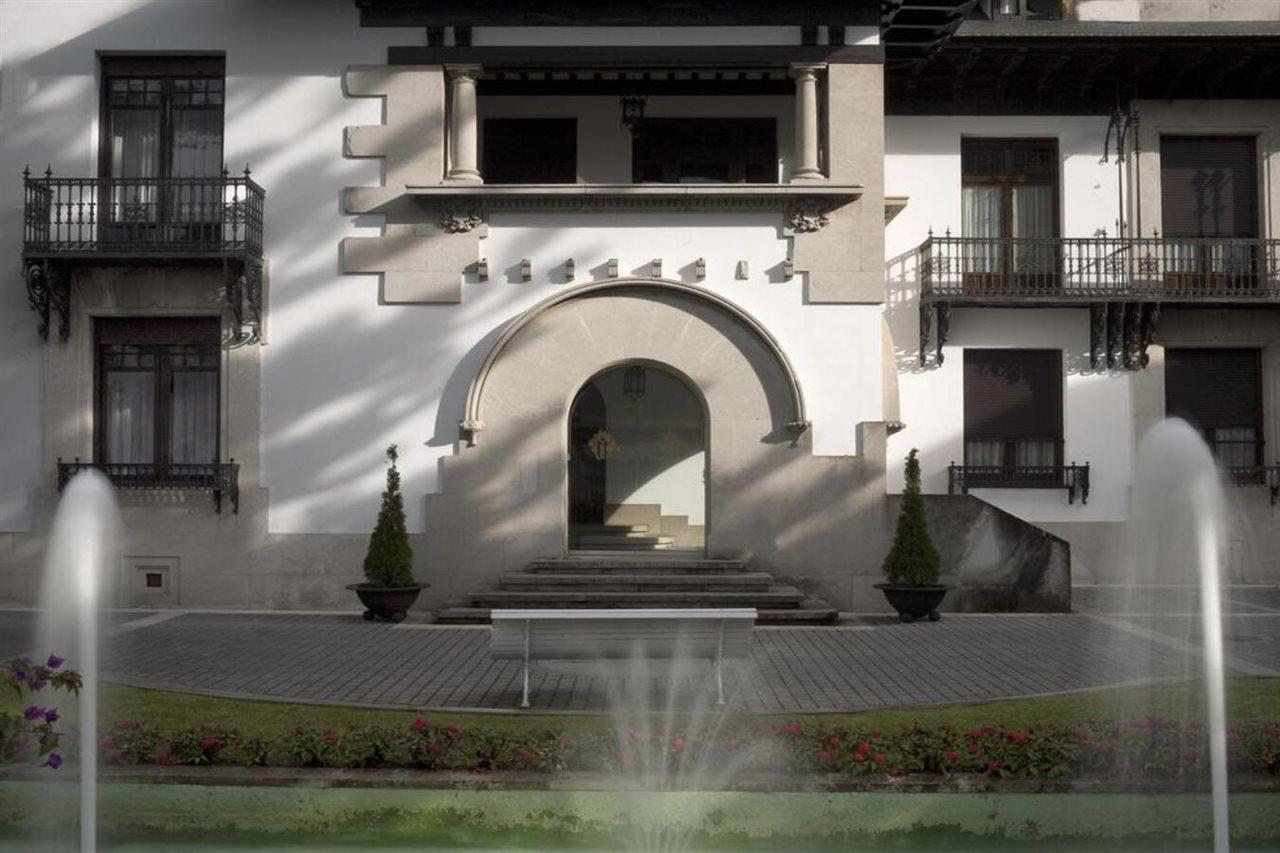 Palacio Arias Navia Extérieur photo